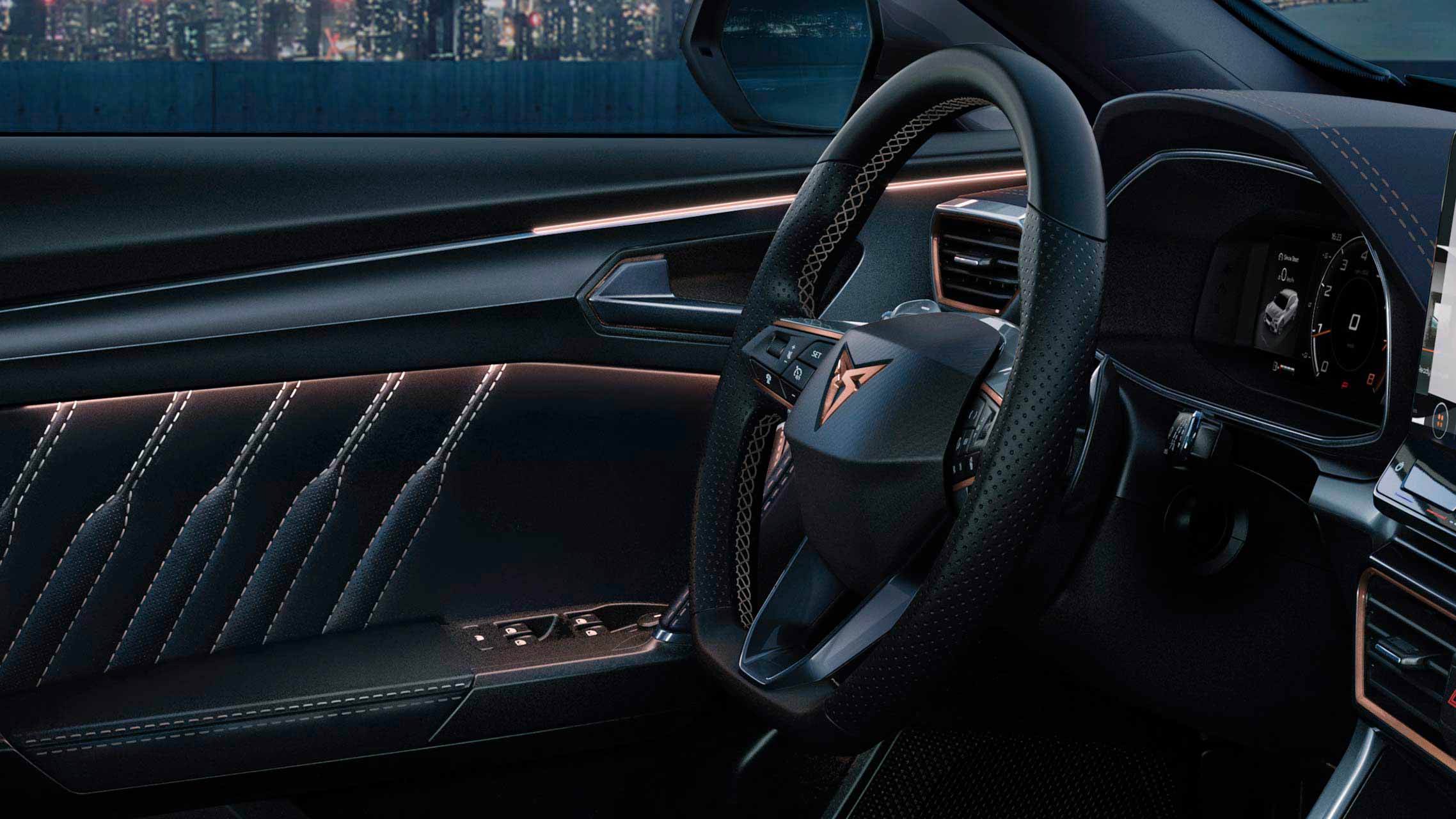CUPRA PHEV con volante multifunción.