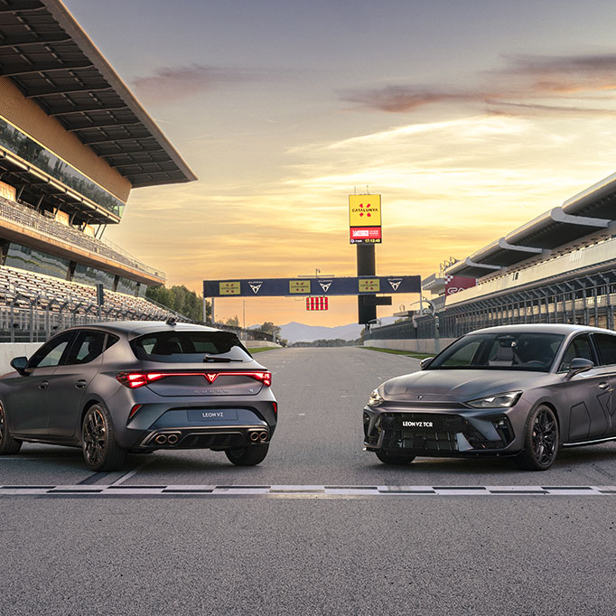 Nuevo CUPRA León VZ TCR y Nuevo CUPRA León VZ
