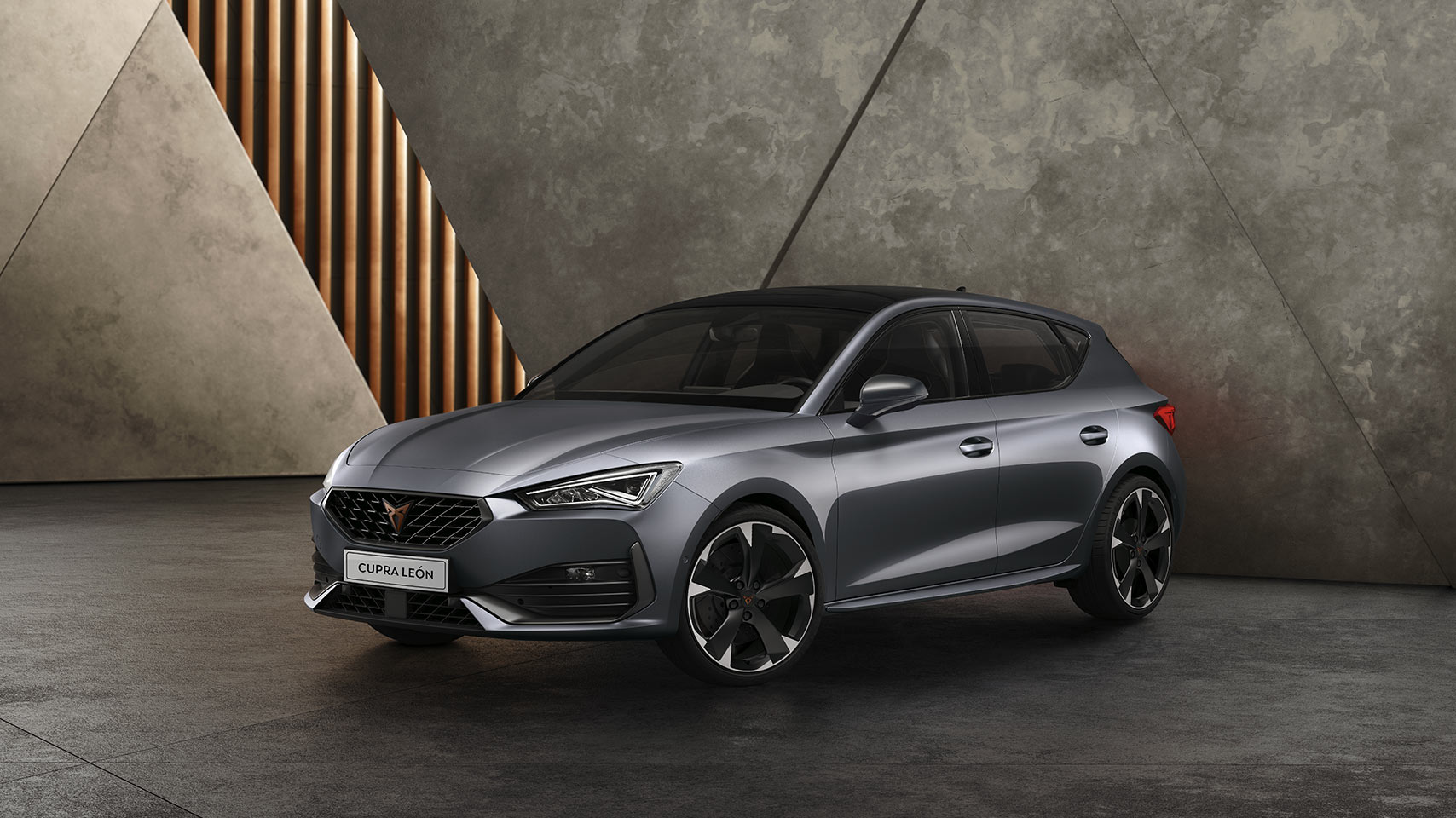 El nuevo CUPRA León de 245 HP llega a México para complementar la oferta de la gama de vehículos CUPRA. Un modelo emocionante, dinámico, deportivo y accesible. 