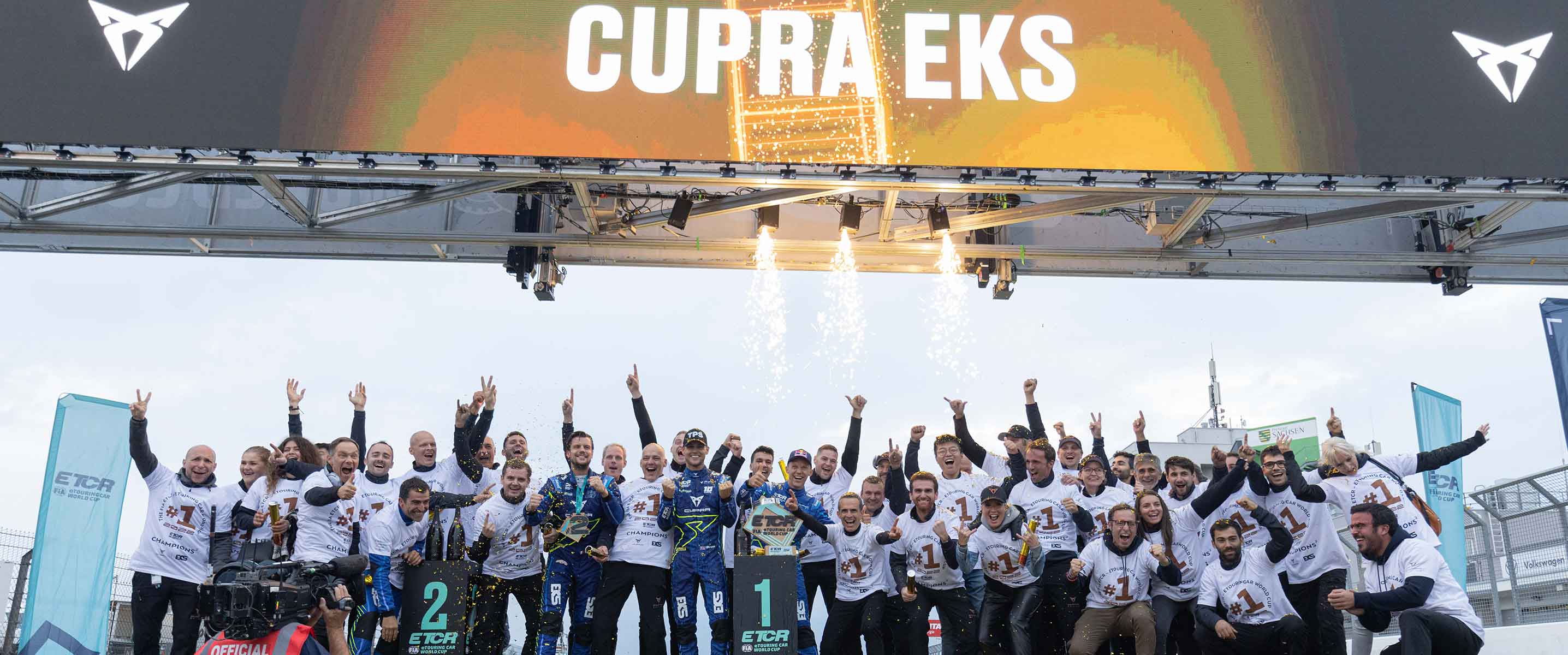 CUPRA aspira al título de pilotos de FIA ETCR en la última carrera de la temporada, que se disputará en Alemania
