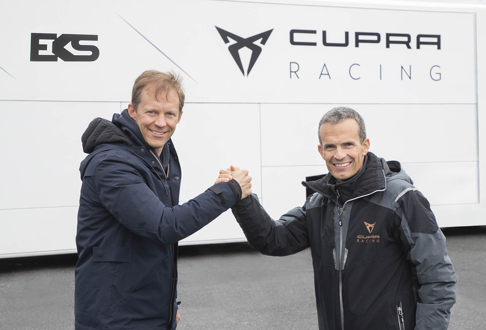 CUPRA firma un nuevo acuerdo con EKS para la temporada 2022 del campeonato FIA ETCR