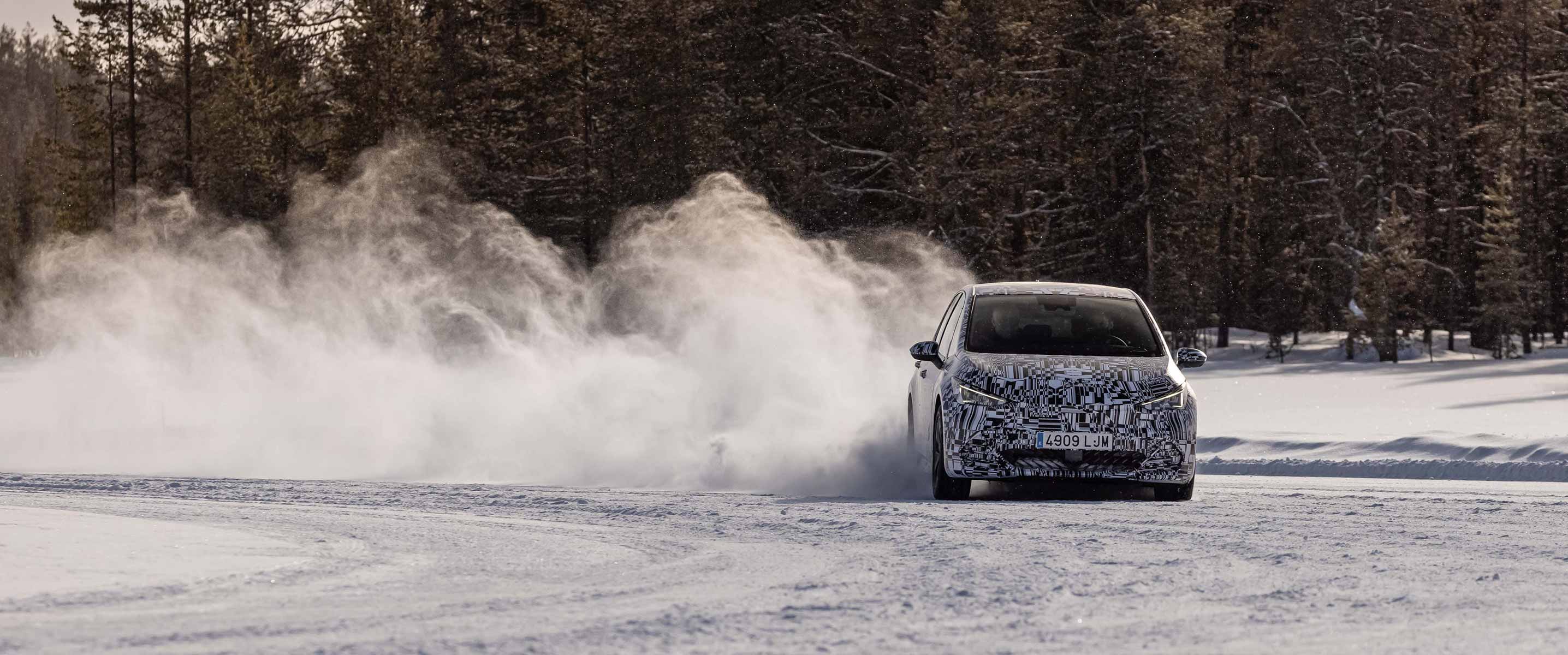 CUPRA y Mattias Ekström se proclaman “Reyes de la temporada” de PURE ETCR en el circuito de Pau-Arnos (Francia).