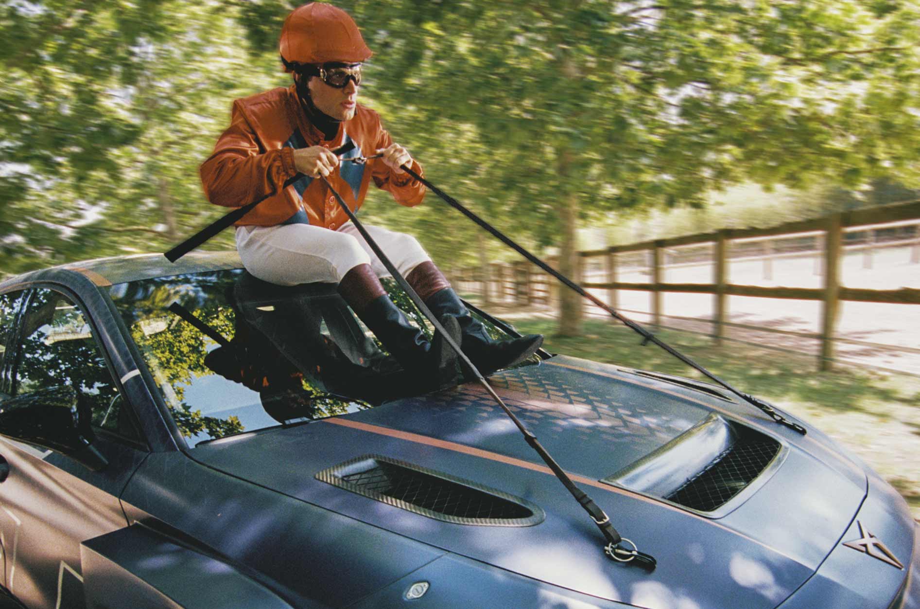 Redefining Racing, Una emocionante campaña que refleja cómo el lenguaje evoluciona con la cultura, la innovación y la pasión por el automovilismo.