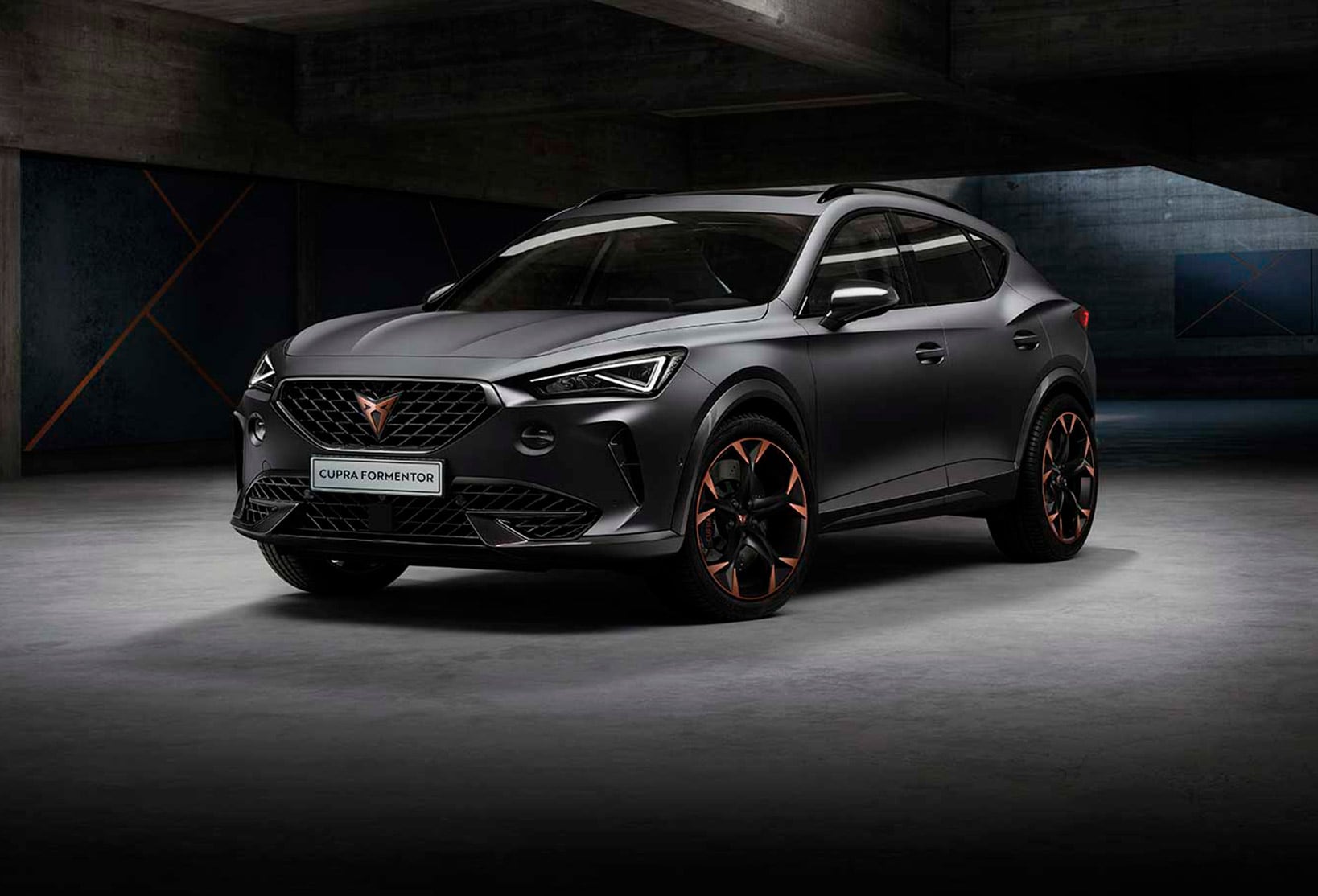 Vista frontal CUPRA Formentor MID