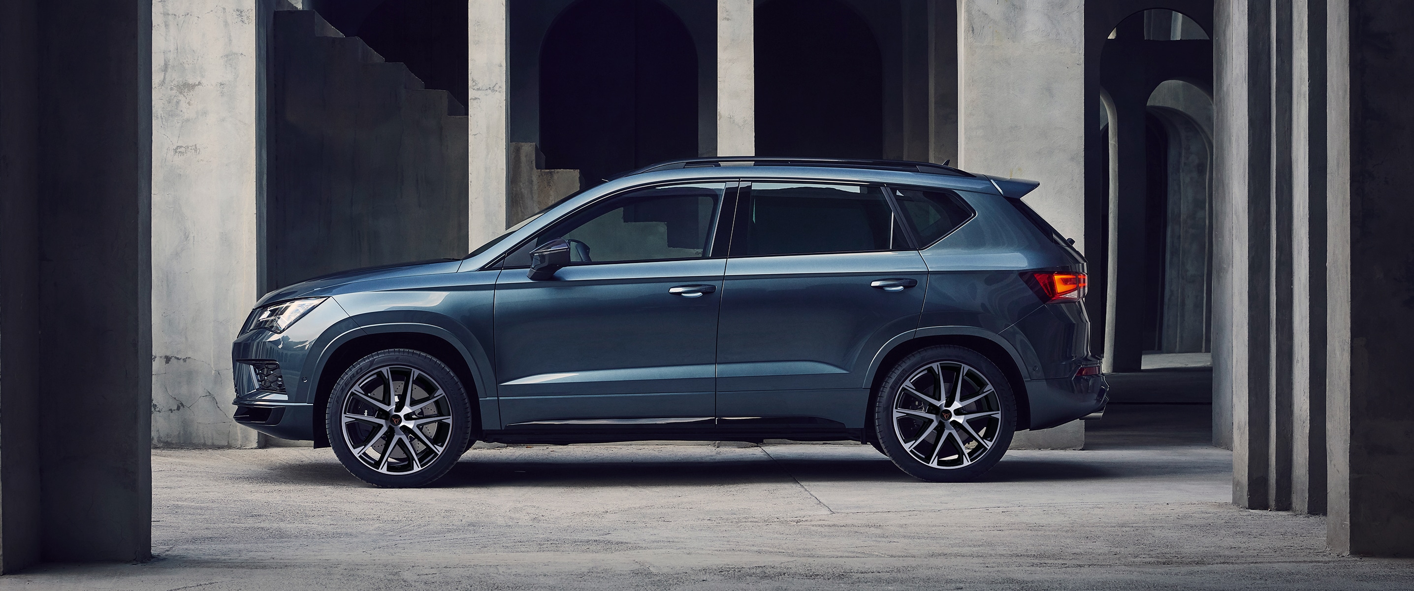 CUPRA Ateca side view